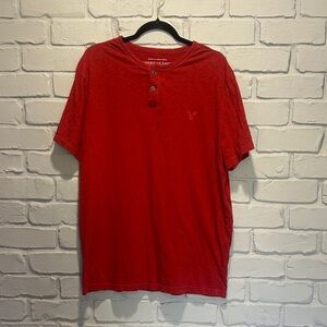 NWOT American Eagle Outfitters Classic Red Tee size XL/TG